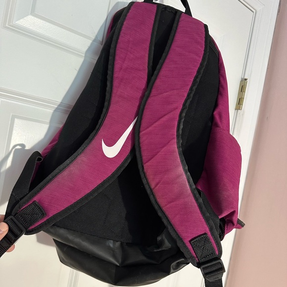 Nike Backpack - Picture 2 of 6